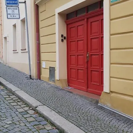 Am Schlosspark 3 Apartman Cheb