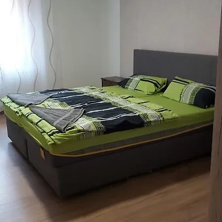 Am Schlosspark 3 Apartman